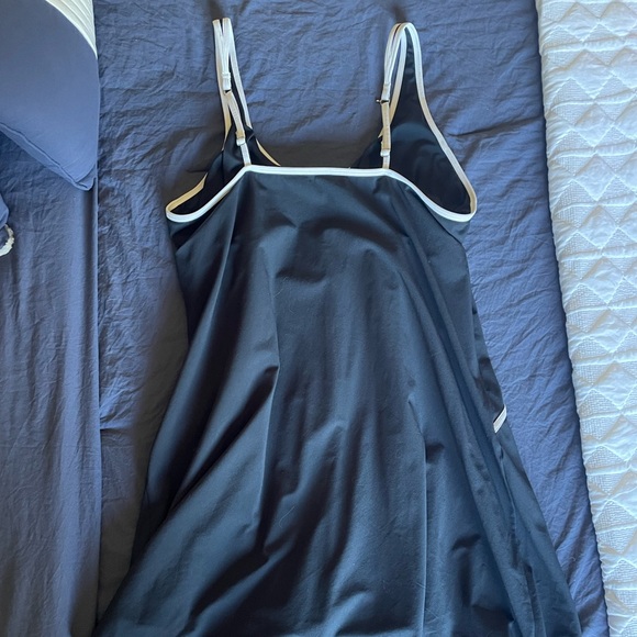 AF Traveler Dress - Picture 5 of 8